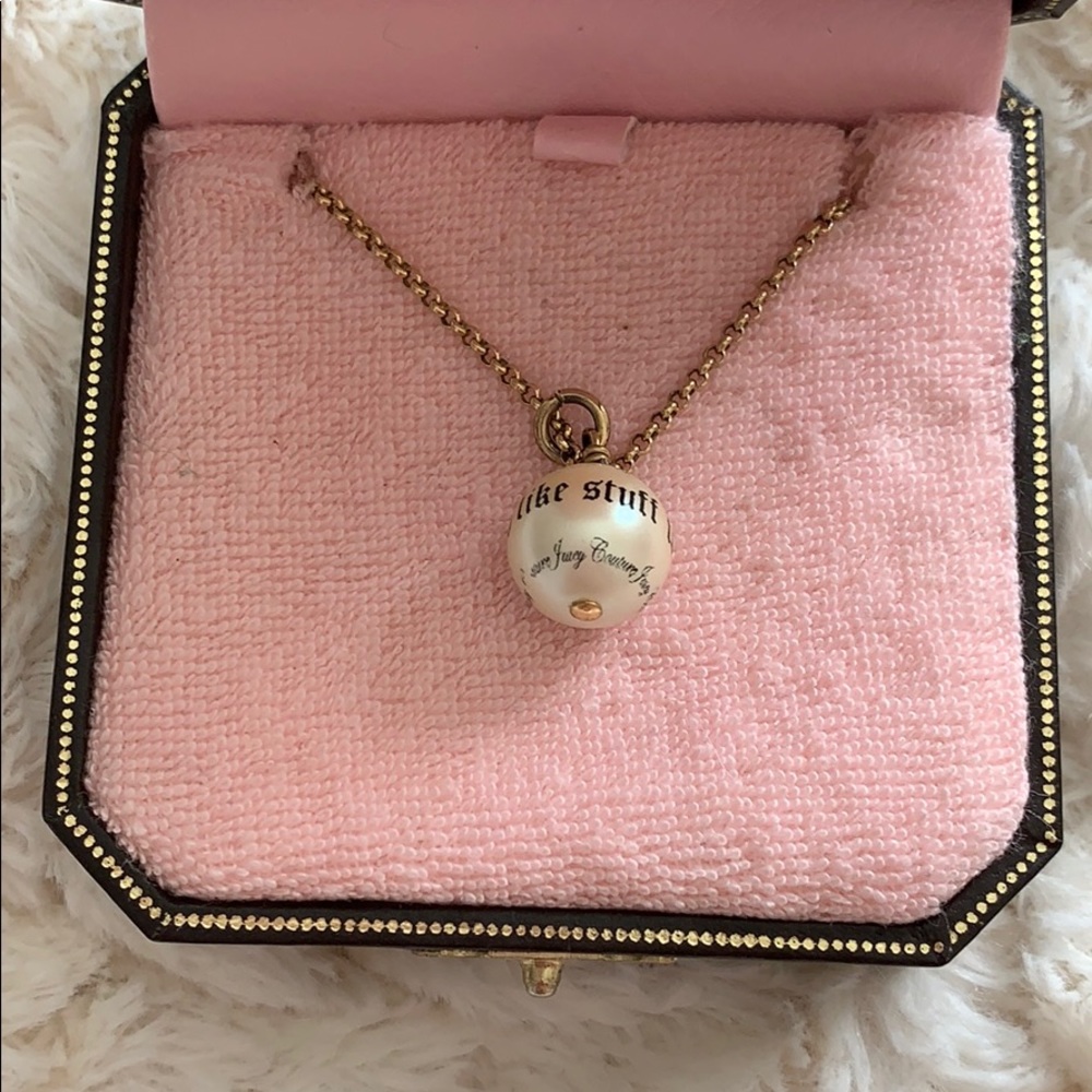 Juicy Couture necklace